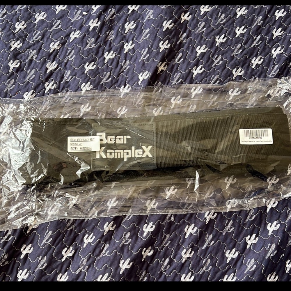 Brand New Bear KompleX Apex 4" Weight Lifting Belt